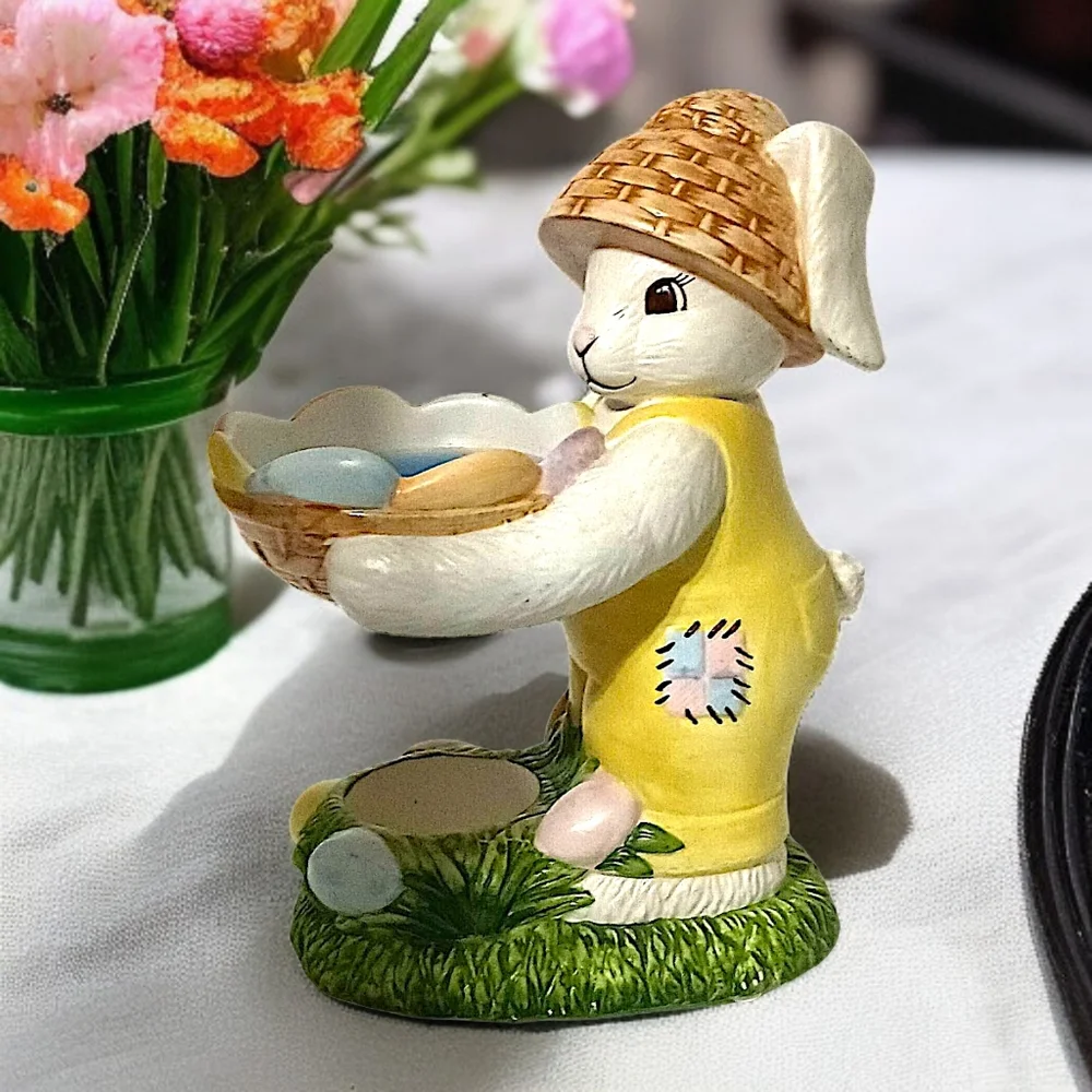 Laurie Korsgaden Easter Bunny Wax Warmer Ceramic Watercolors Springtime‎ Vintage